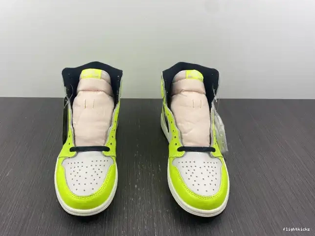 Volt 1 555088-702 High Jordan Air OG 0605